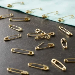 Outlet 😀 Loops & Threads™ Safety Pins, 3/4" & 7/8" ⌛ -Nifty Sew Sales Store 10340464 20