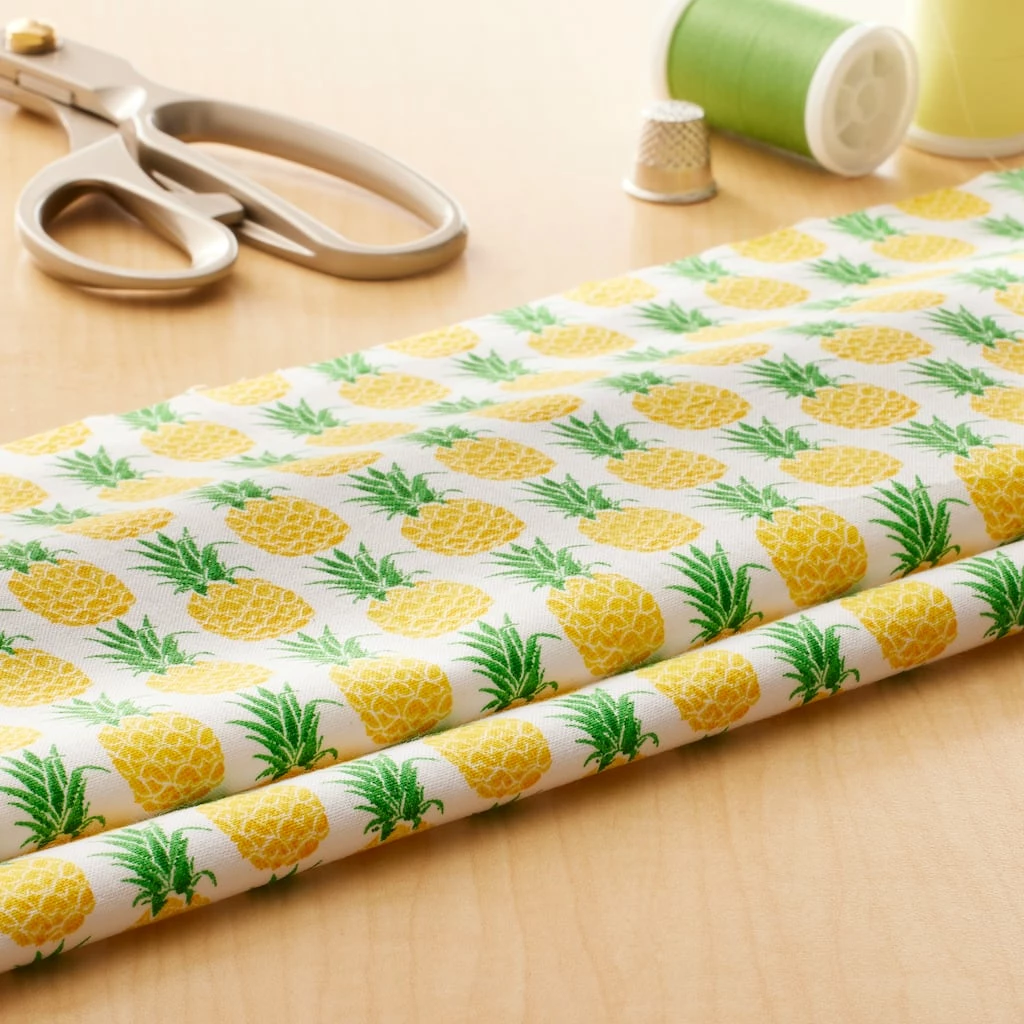 Top 10 ⭐ Pineapples Fabric By Loops & Threads® ✨ 4 Top 10 ⭐ Pineapples Fabric By Loops & Threads® ✨ - Image 2